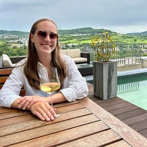 Meet your Posher, Katherine